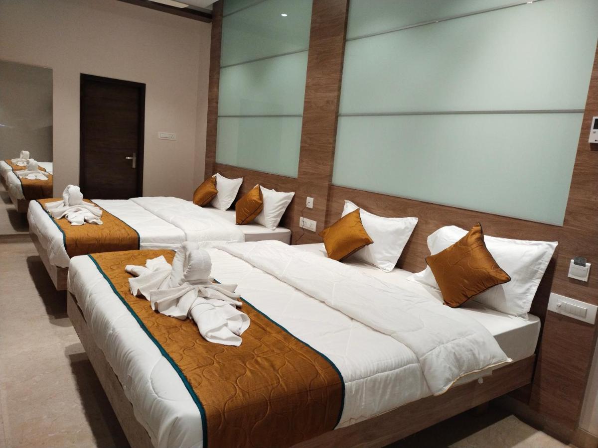 The Paradise Hotel - Luxury Stay كانتشيبورام المظهر الخارجي الصورة